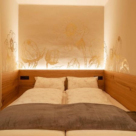Ladurner Suites Merano Exteriör bild