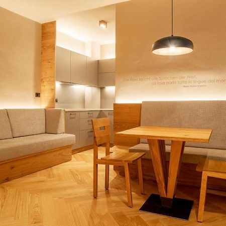Ladurner Suites Merano Exteriör bild