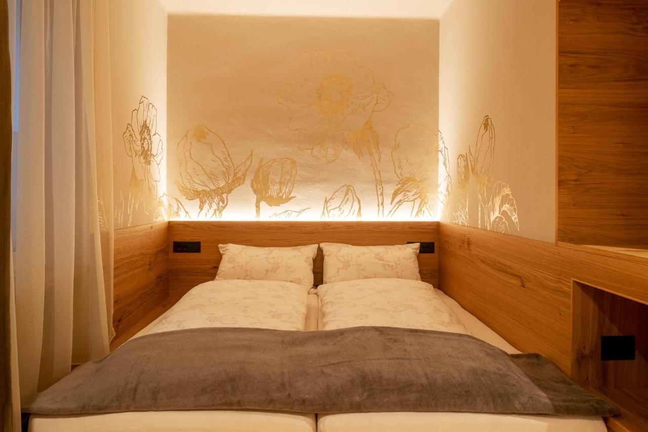 Ladurner Suites Merano Exteriör bild